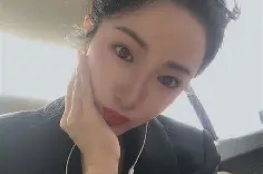 被黑人驮在肩上和孔令辉同居11年的马苏现在依旧孑然一身