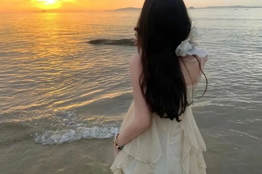 一天3个瓜!女星被大佬操控、顶流恋情曝光杨颖被牵连 个个大瓜 一天3个瓜!女星被大佬操控、顶流恋情曝光杨颖被牵连 个个大瓜