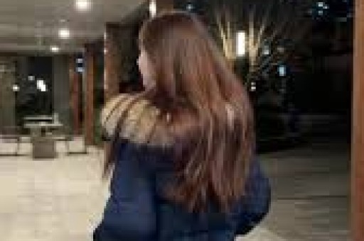 他是著名演员总演坏蛋导致57岁才结婚妻子至今都没有露过面